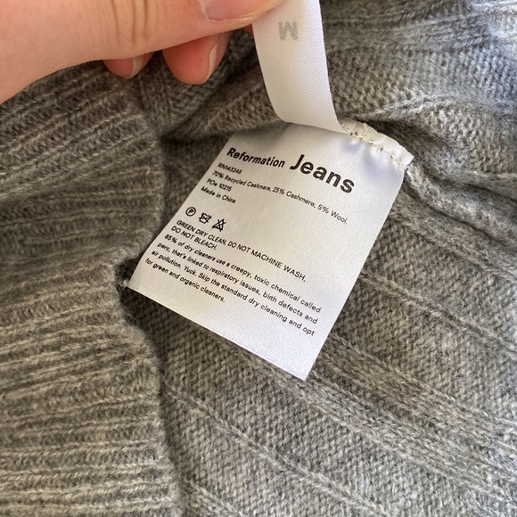 Reformation Cashmere Sweater - Picture 8 of 12